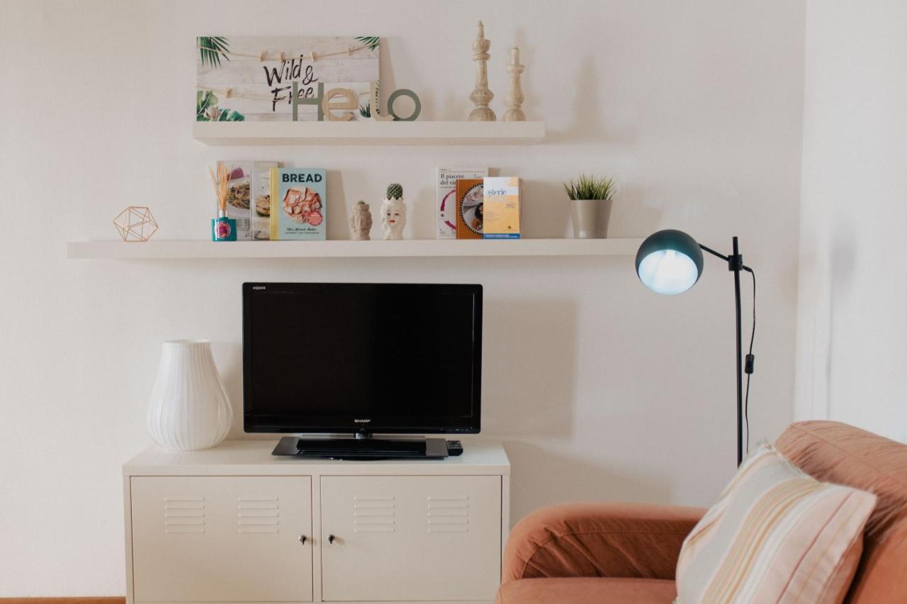 Casa Giulia Apartment เวโรนา ภายนอก รูปภาพ