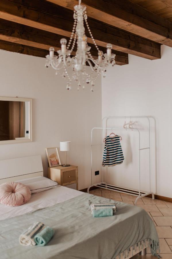 Casa Giulia Apartment เวโรนา ภายนอก รูปภาพ